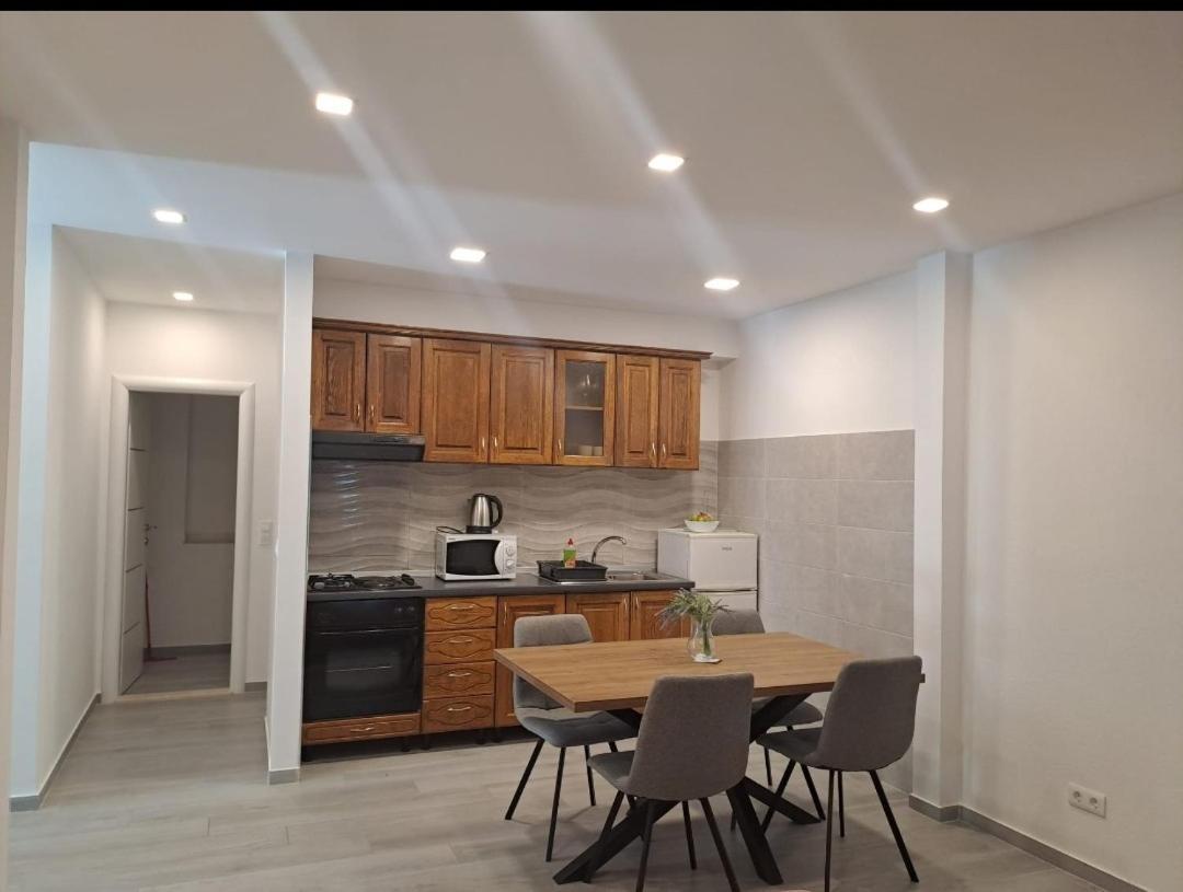 Apartmani Ivica Martic Дуче Екстер'єр фото